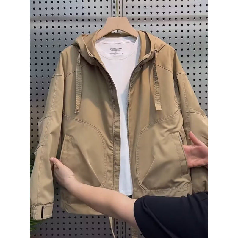 Herren Leichte Kapuzenjacke im Utility‑Stil mit Innenorganisation und Frontreißverschluss Shop Nory