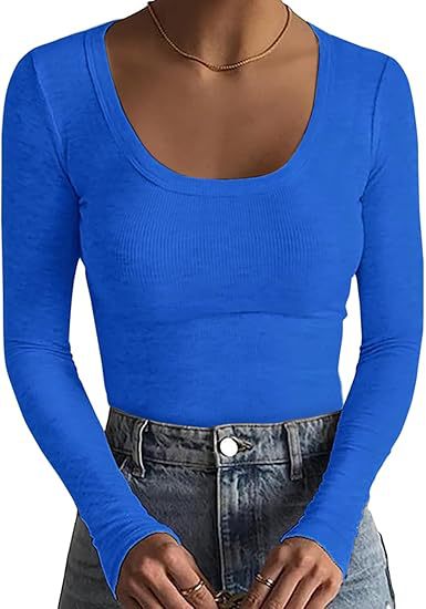 Damen Schmal geschnittenes Langarm-Feinstricktop mit weitem U-Ausschnitt Shop Nory