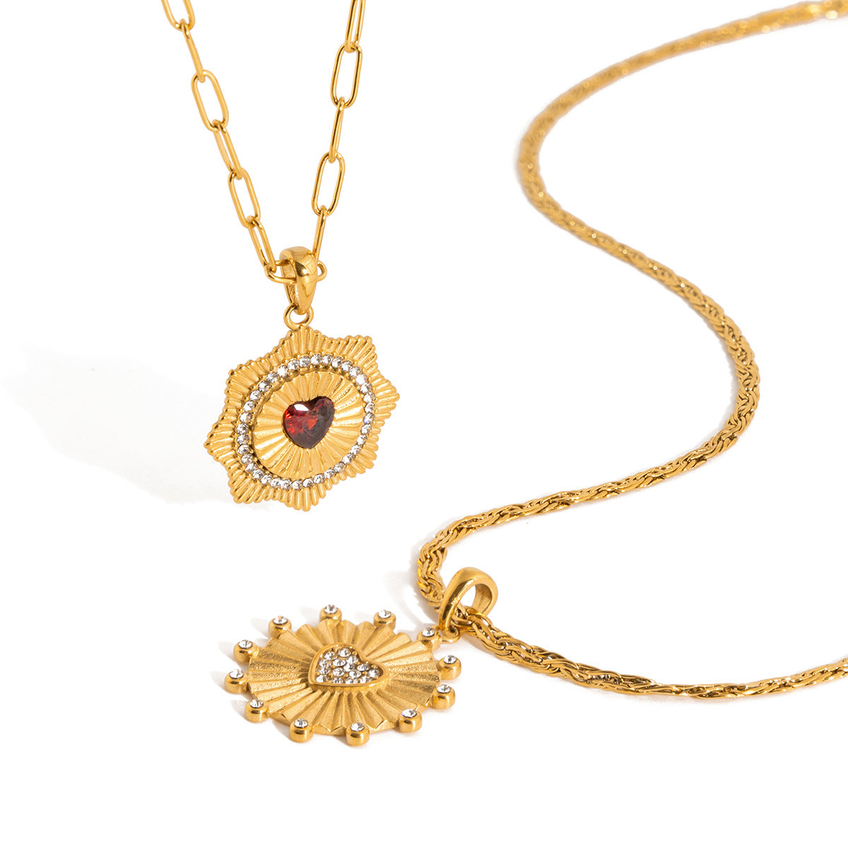 Damen Halskette mit strahlendem Herzanhänger und Zirkonia-Besatz Shop Nory