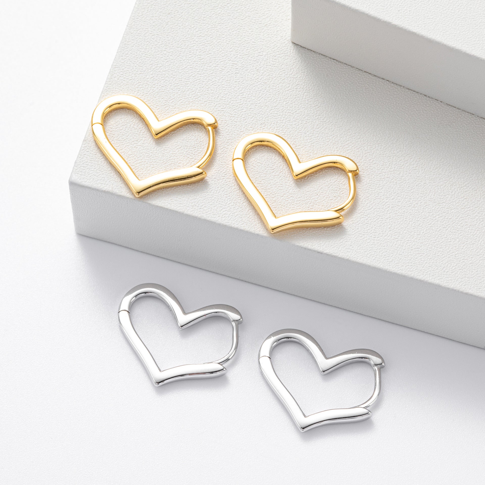 Damen Ohrhänger im stilvollen geschwungenen Design aus hochwertigem 925 Sterling Silber Shop Nory