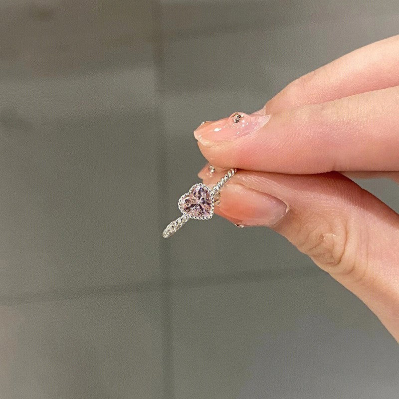 Damen zarter Ring mit funkelndem Herzdesign Shop Nory