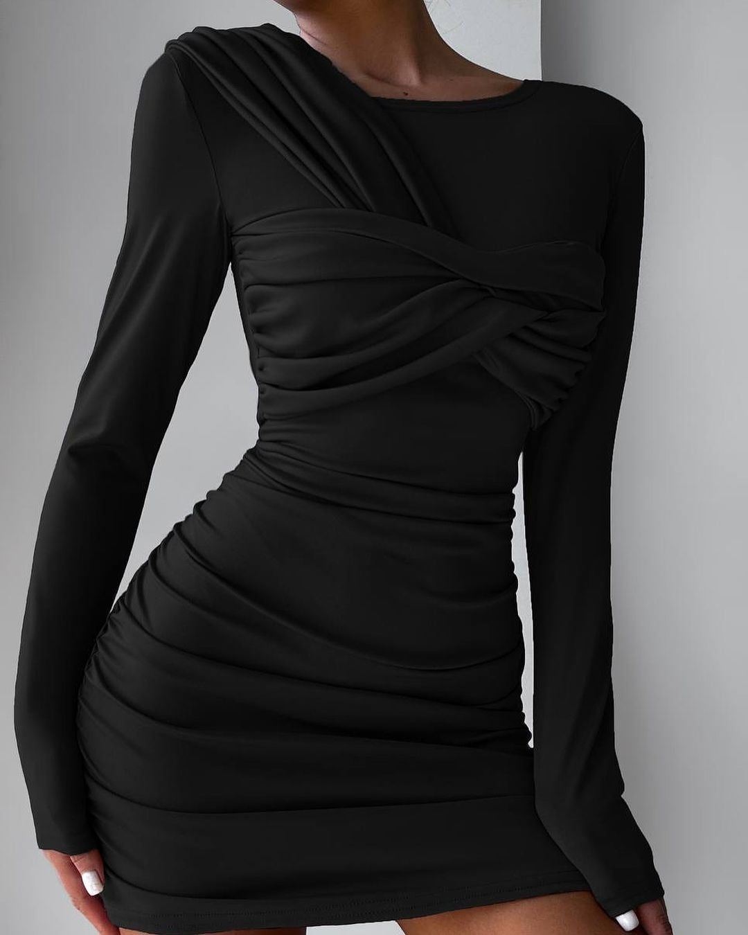 Damen Figurbetontes drapiertes Minikleid mit langen Ärmeln Shop Nory