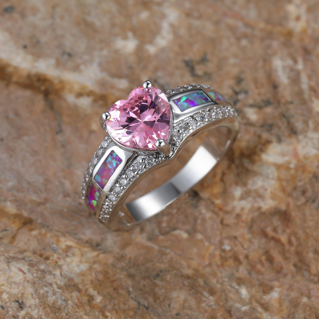 Damen Ring mit herzförmigem Pink-Glasstein und funkelnden Zirkonia-Details Shop Nory