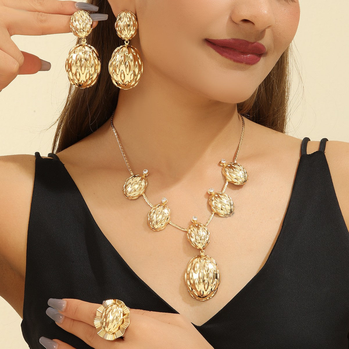 Damen Schmuckset mit elegantem Reliefmuster Shop Nory