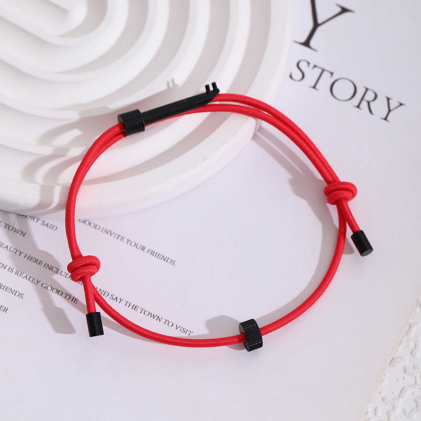 Damen verstellbares und modisches Kordelarmband Shop Nory