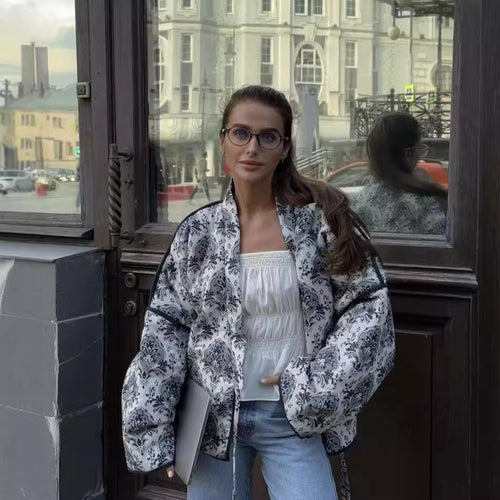 Damen gewattete Kimono-Jacke mit Taillengürtel und ornamentalem Print Shop Nory