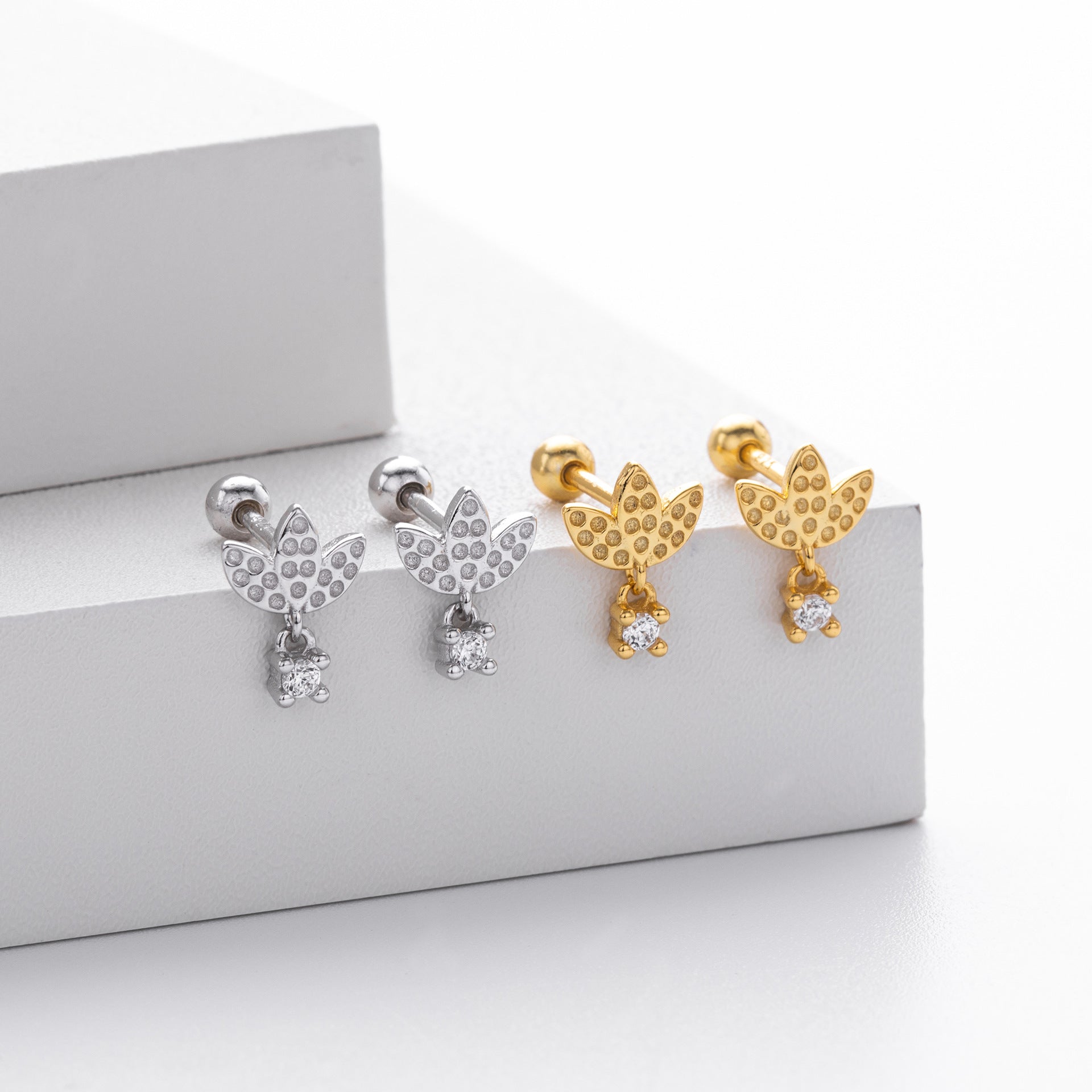 Damen Ohrstecker mit luxuriösem Blattdesign aus 925 Sterling Silber Shop Nory