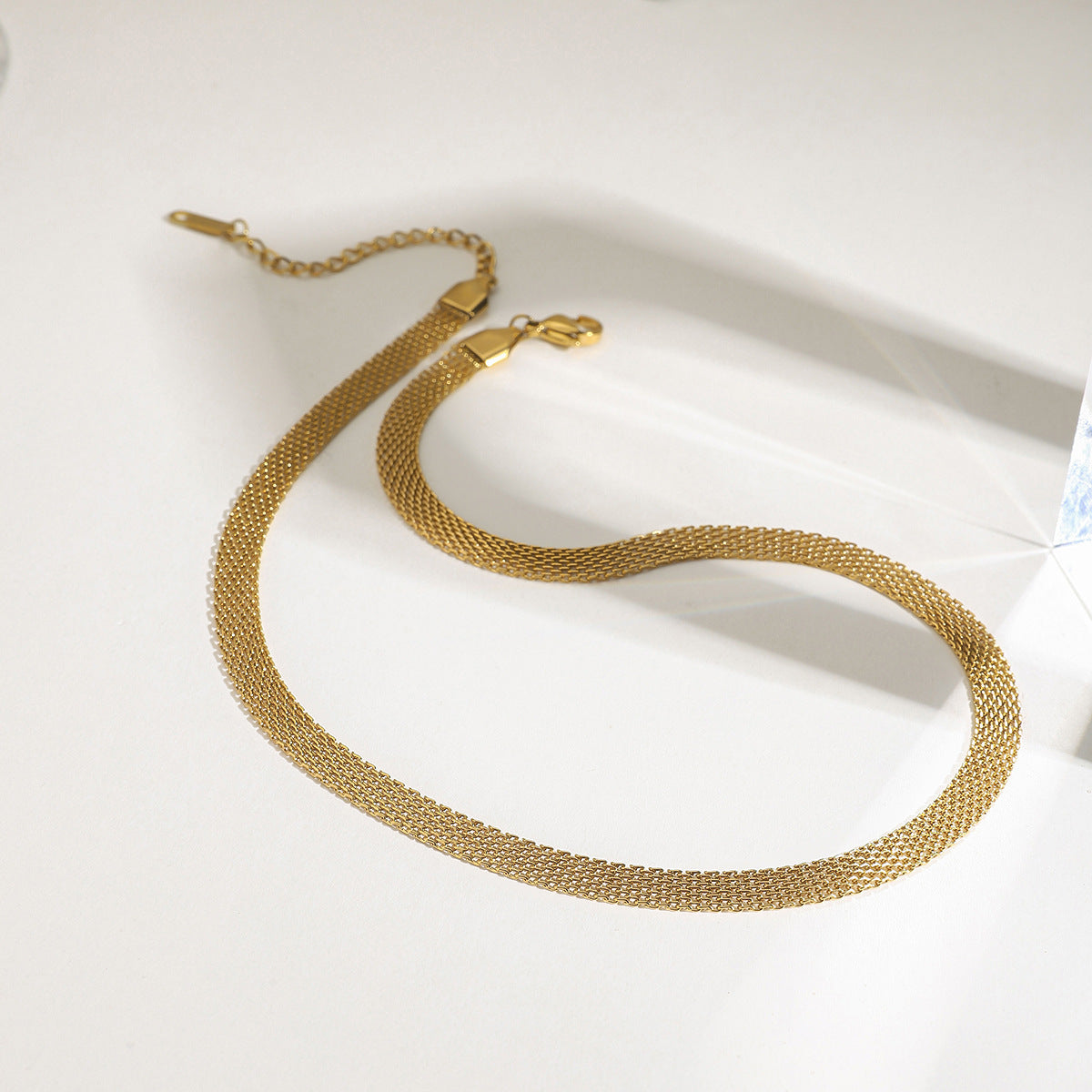Damen elegante und hypoallergene Edelstahl-Halskette mit Wasserbeständigkeit Shop Nory
