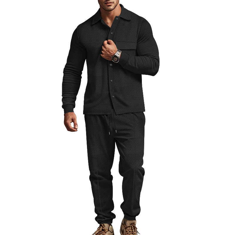 Herren lässige Schlafanzug-Kombination mit eleganten Knopfdetails