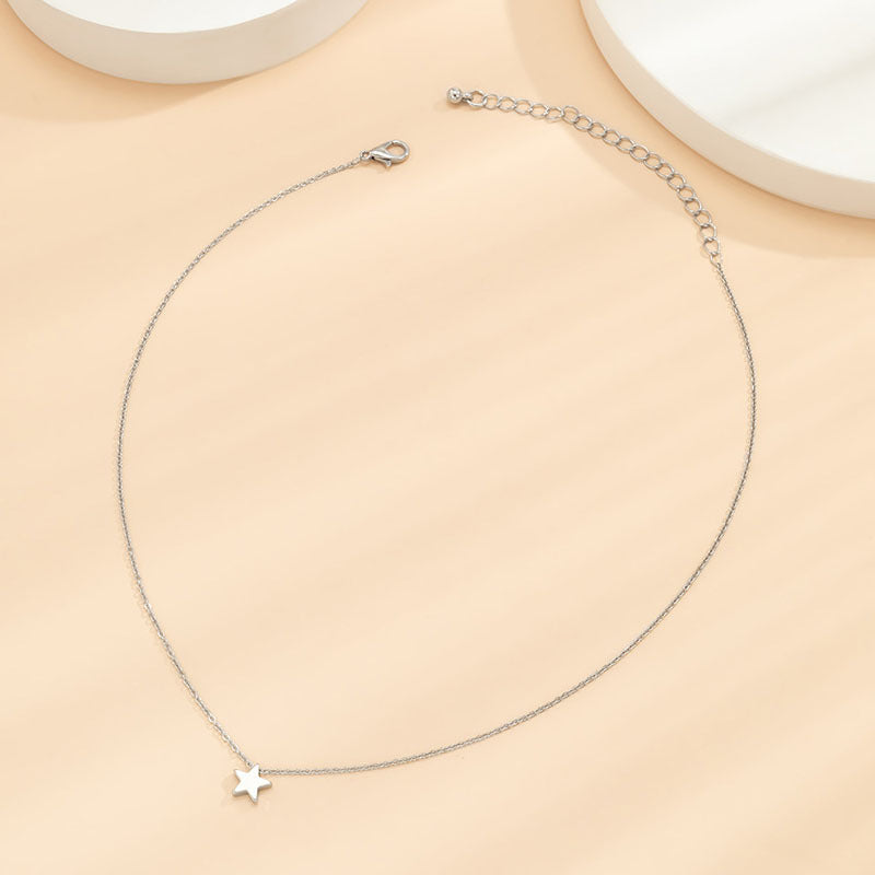 Damen Halskette mit funkelndem Sternanhänger und zarter Gliederkette Shop Nory