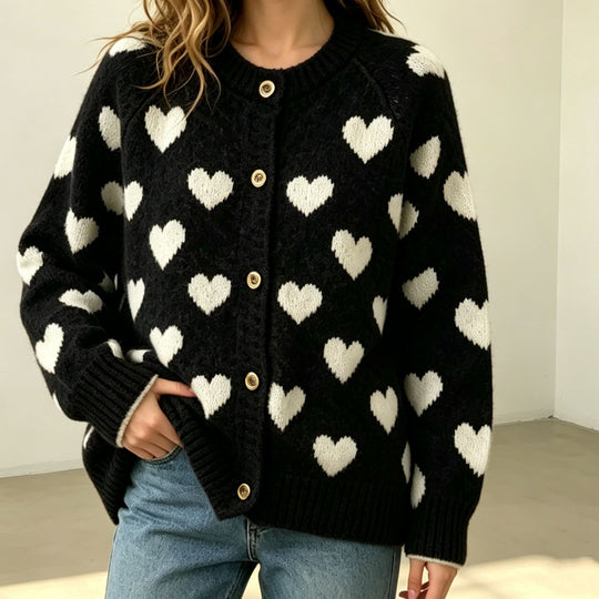 Damen Kuscheliger Jacquard-Cardigan mit Herzmotiv, Raglanärmeln und Knopfleiste Shop Nory