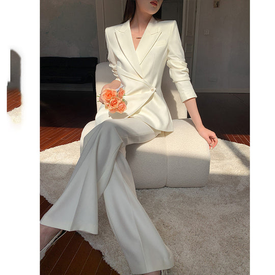 Damen Elegantes Blazer-Set mit modernem Schnitt Shop Nory