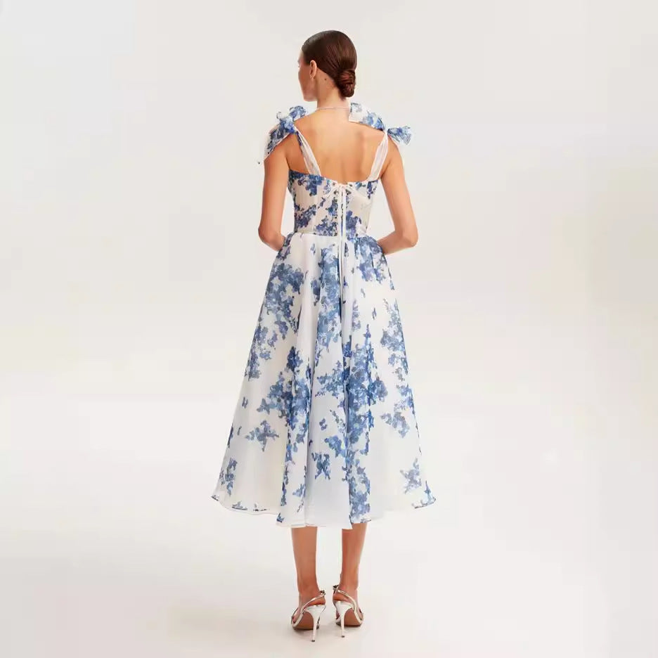 Damen Midikleid mit floralem Spitzenoberteil und zarten Rüschendetails