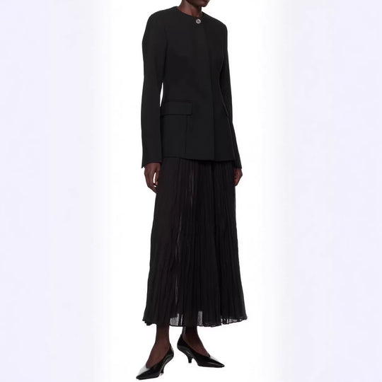 Damen taillierter Einreiher-Blazer mit Rundhalsausschnitt, verdeckter Knopfleiste und Pattentaschen Shop Nory
