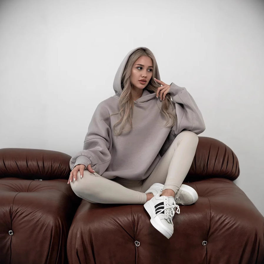 Damen oversized Kapuzenpullover mit extraweiter Passform und tief geschnittener Kapuze Shop Nory