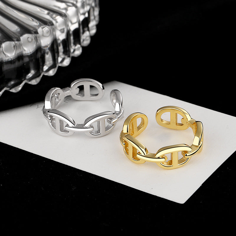 Damen Ring mit modernem Kettendesign und hochwertiger Gold-Oberfläche Shop Nory