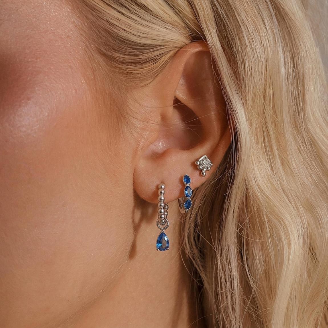 Damen Ohrhänger mit glitzernden Zirkonia und goldfarbener Edelstahlverarbeitung Shop Nory