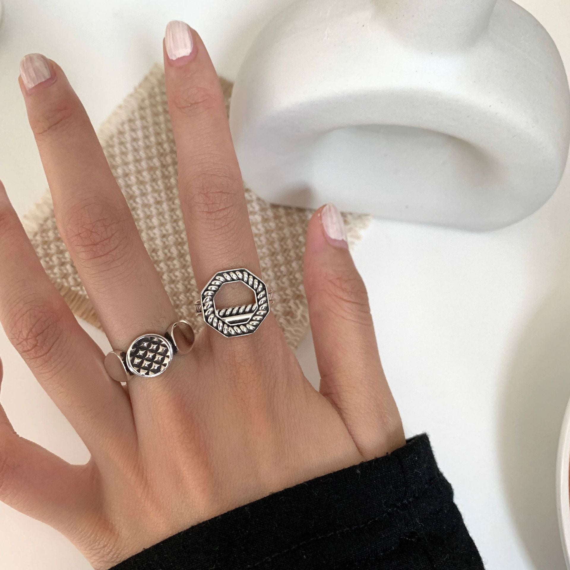Damen Ring mit markantem Textur-Design Shop Nory