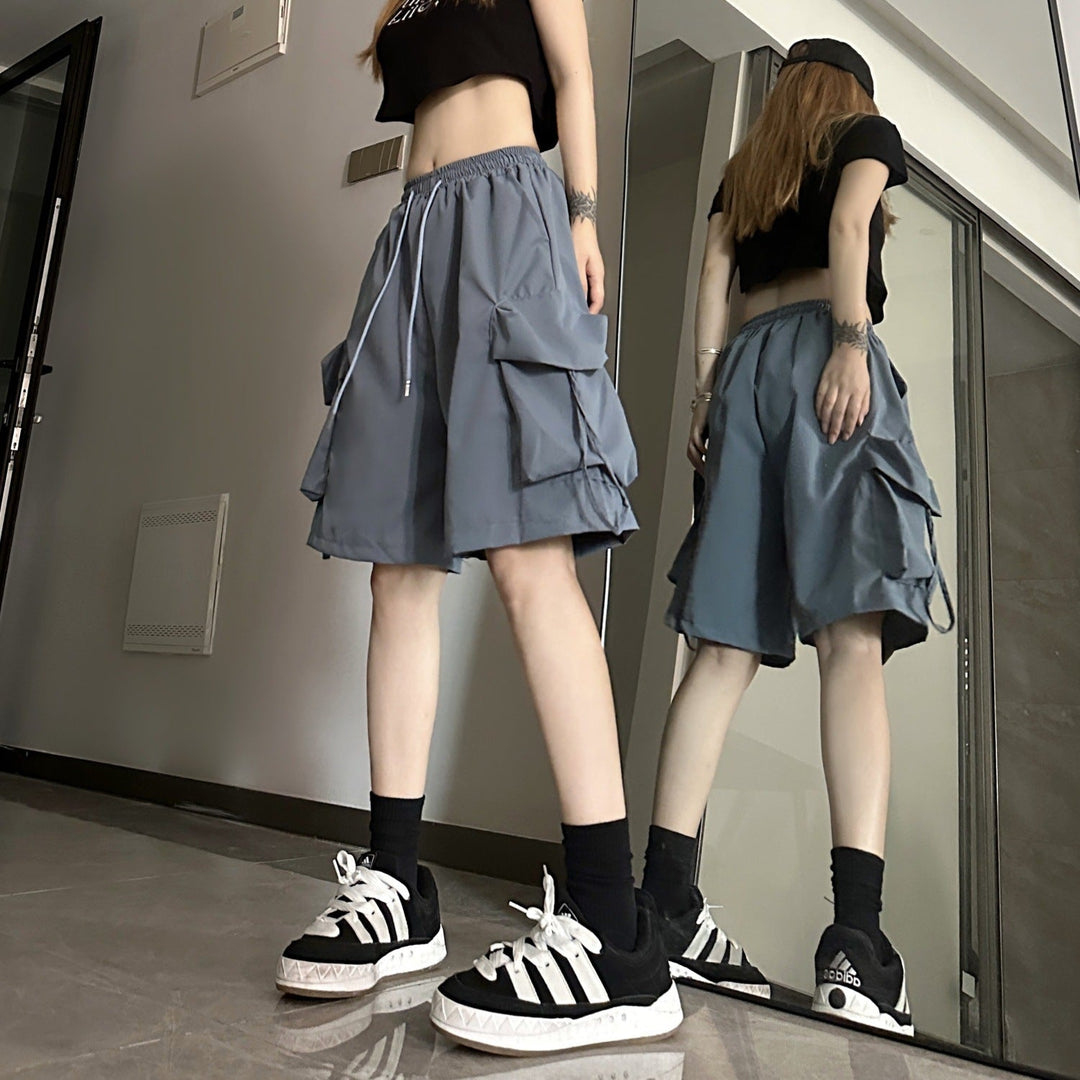 Damen Cargo-Shorts mit praktischen Seitentaschen und elastischem Bund