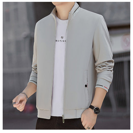 Herren Minimalistische Softshell-Bomberjacke mit Stehkragen und Kontraststreifen-Bündchen Shop Nory