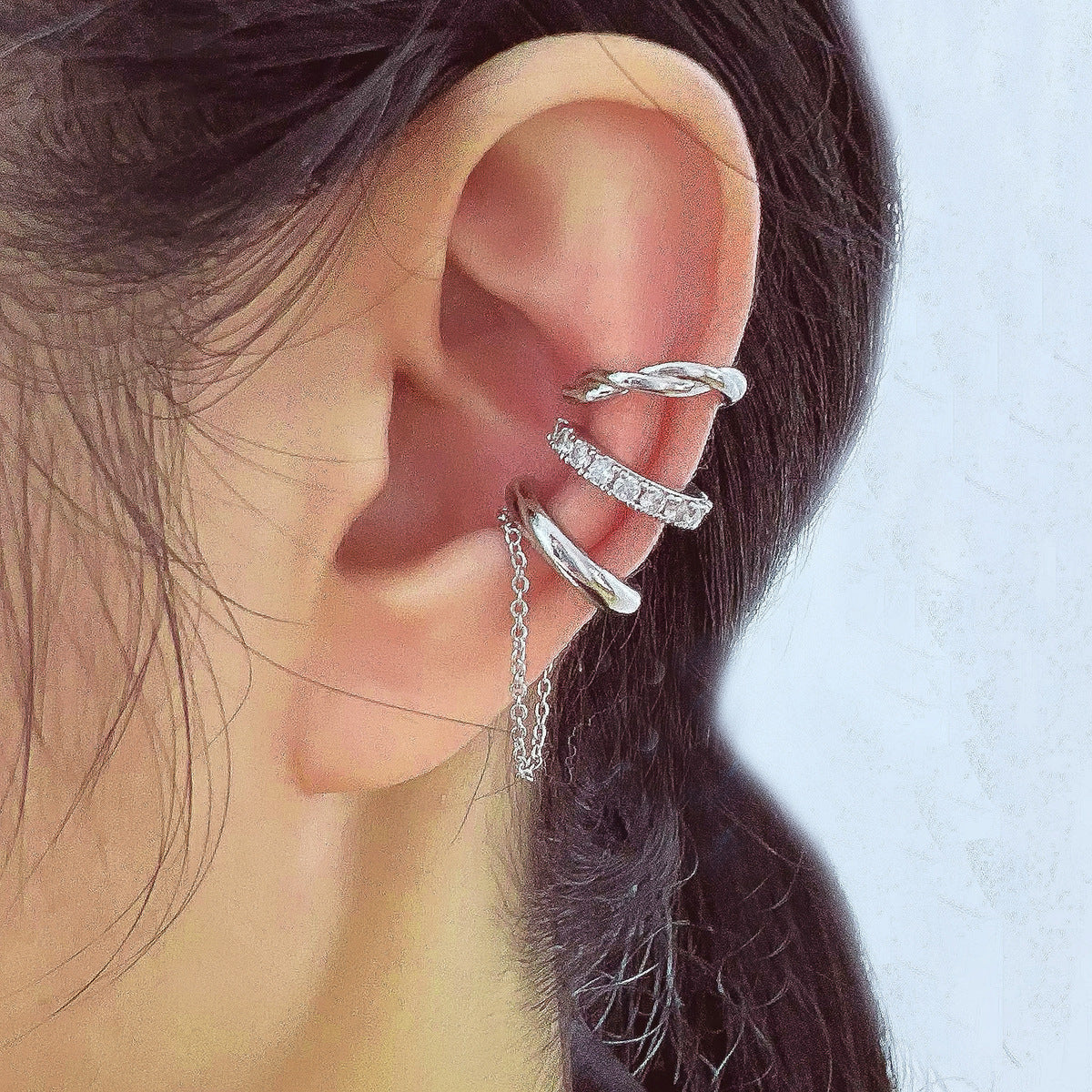 Damen Ohrcuff Set mit funkelnden Kristallen und elegantem Design Shop Nory