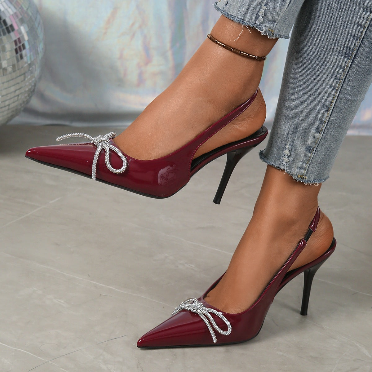 Damen Elegante Slingback High-Heel Pumps mit funkelndem Schmuckdetail