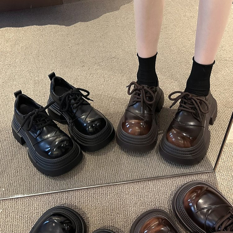 Damen modische Schnürschuhe mit rutschfester Sohle und innovativem Design