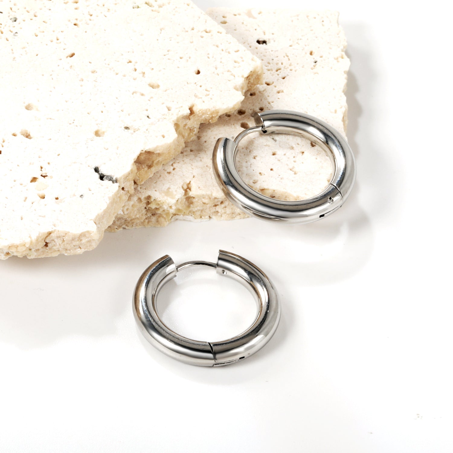 Damen Edle Creolen mit modernem Design Shop Nory