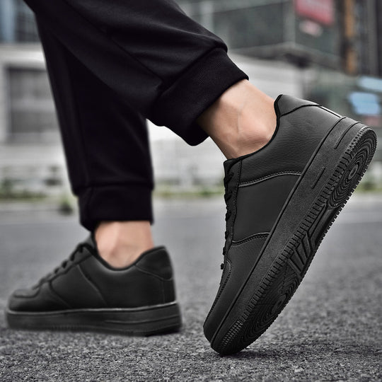 Herren Minimalistischer Low-Top Freizeitleder-Sneaker mit gepolstertem Knöchelkragen und rutschfester Profilsohle Shopy Nory