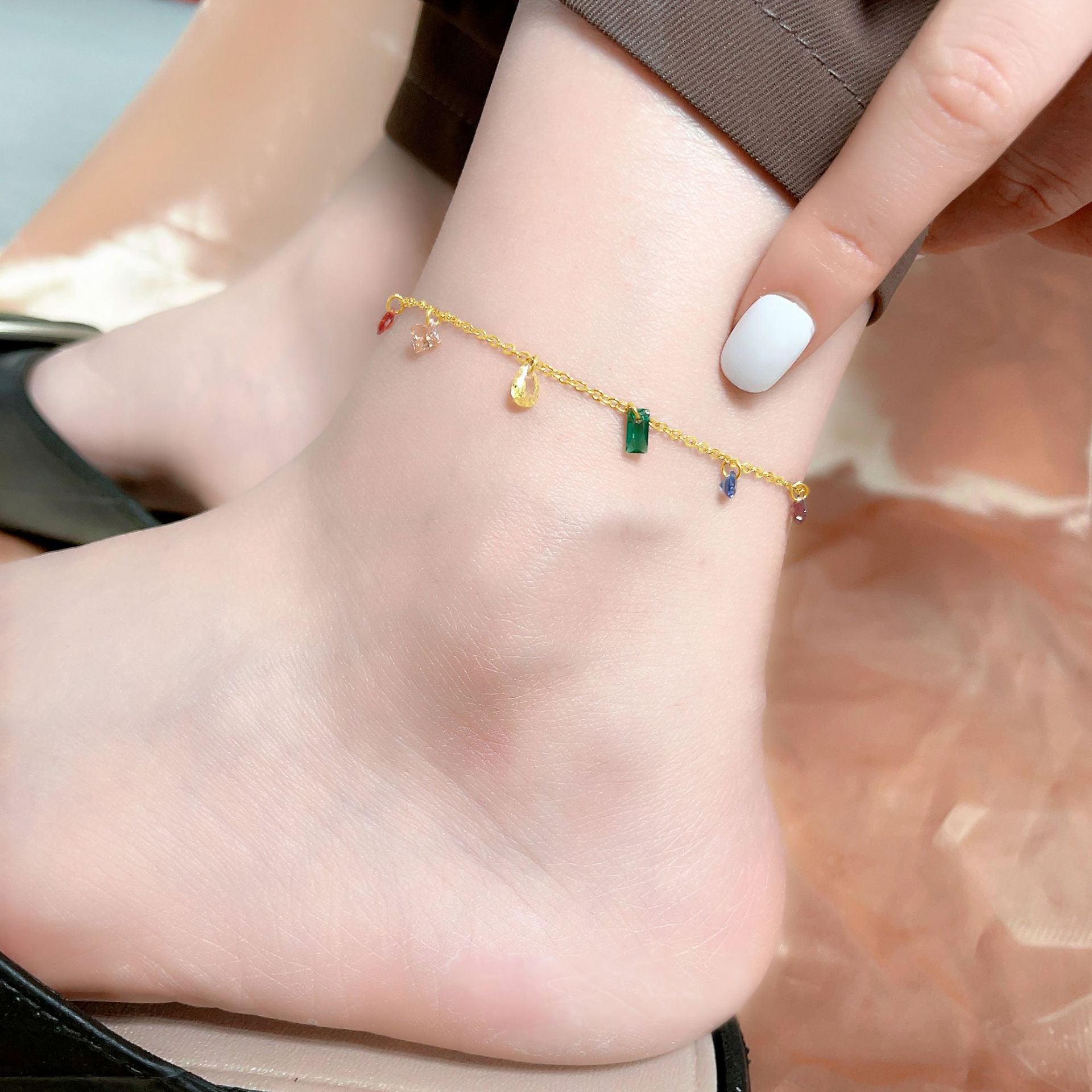 Damen Fußkette mit bunten Kristallanhängern Shop Nory
