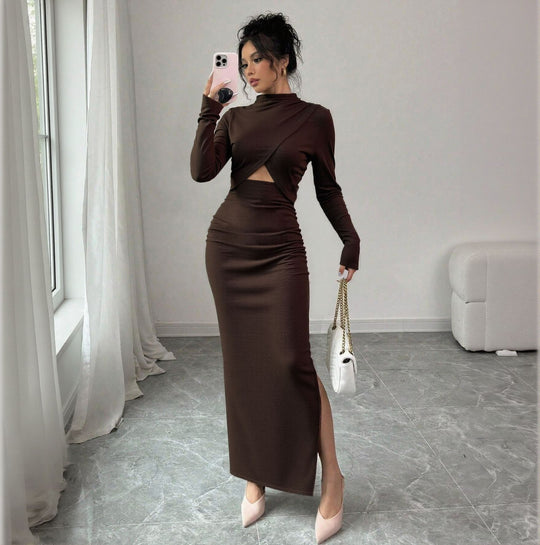 Damen geripptes Maxikleid mit gedrehtem Vorderteil Cut-Out taillierter Raffung und hohem Seitenschlitz Shop Nory