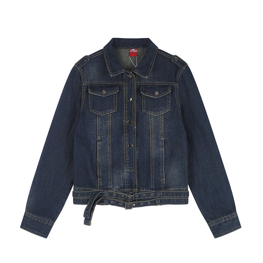 Damen kurze Denimjacke mit Taillengürtel, Druckknopf‑Front und aufgesetzten Brusttaschen Shop Nory
