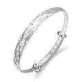 Damenarmband mit kunstvollem Reliefdesign und modernen Akzenten Shop Nory