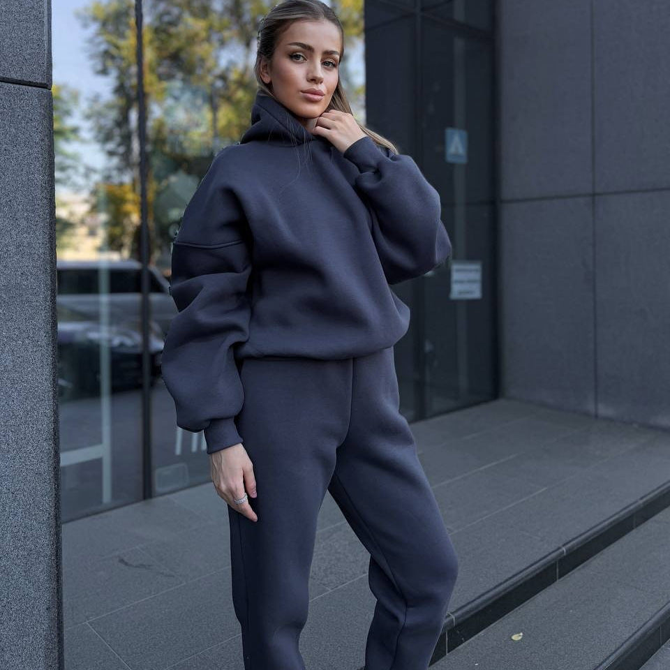 Damen Oversized-Fleece-Sweatset mit Kapuze und konisch zulaufender Jogginghose Shop Nory