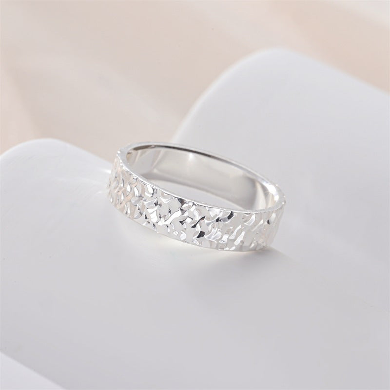 Herren Ringe mit kunstvollem, strukturiertem Oberflächendesign Shop Nory