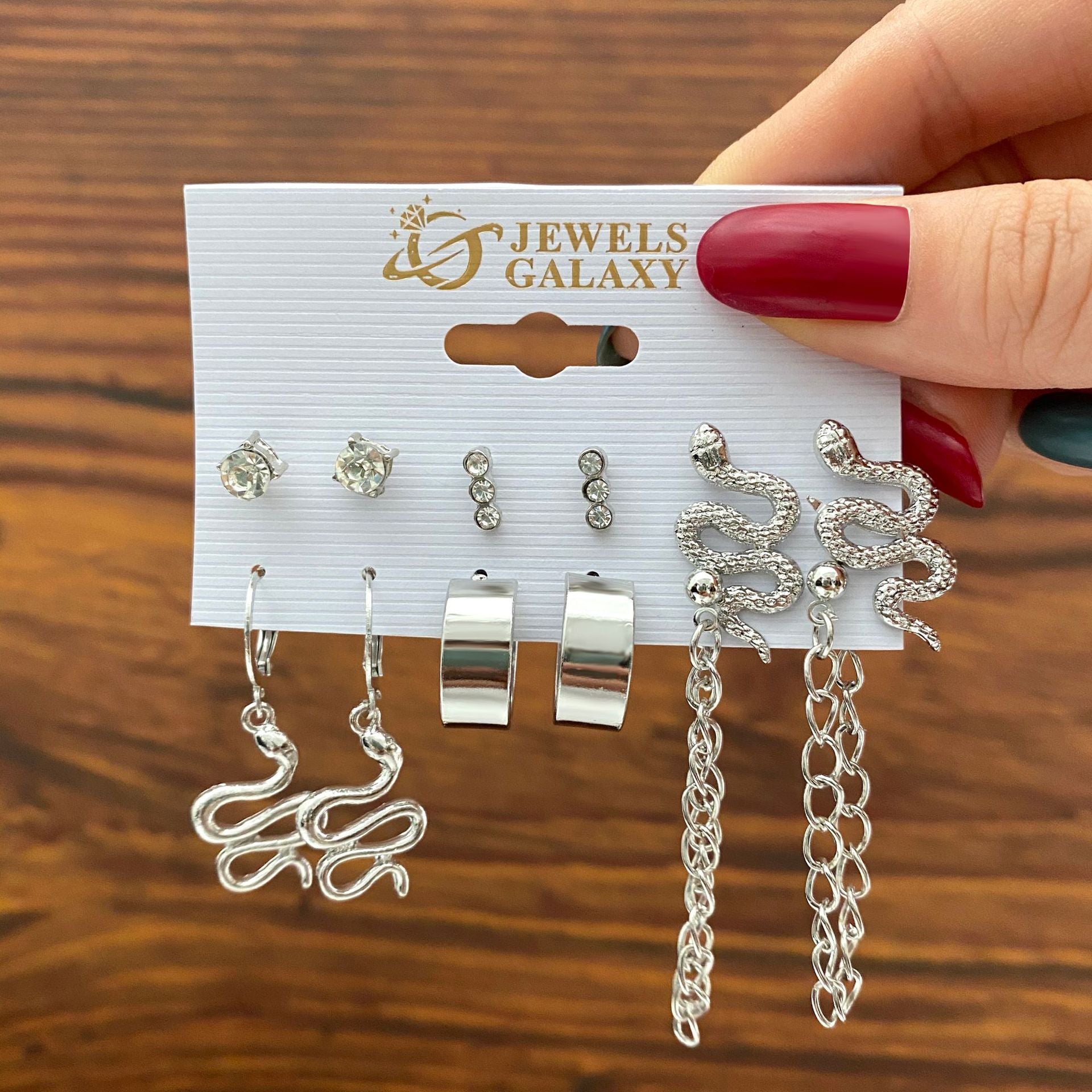 Damen Ohrringe-Set mit eleganten Designs und verschiedenen Anhängern Shop Nory