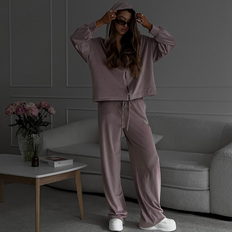 Damen kuscheliges Velours-Zweiteiler mit kurzem Reißverschluss-Hoodie, Tunnelzugbund und weitem Palazzo-Jogger Shop Nory