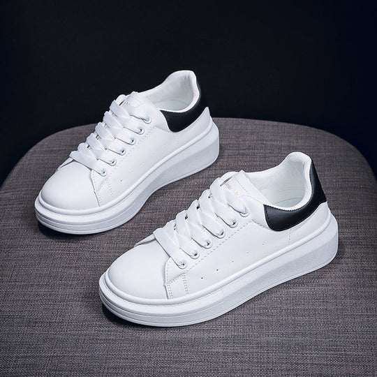 Damen Plattform Sneakers mit moderner Silhouette und komfortabler Dämpfung
