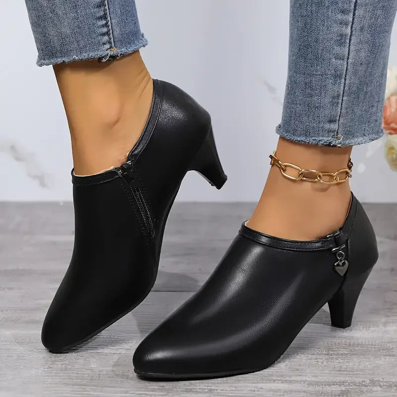 Damen Ankle‑Booties mit mittelhohem Trichterabsatz, spitzer Vorderkappe und seitlichem Reißverschluss Shop Nory
