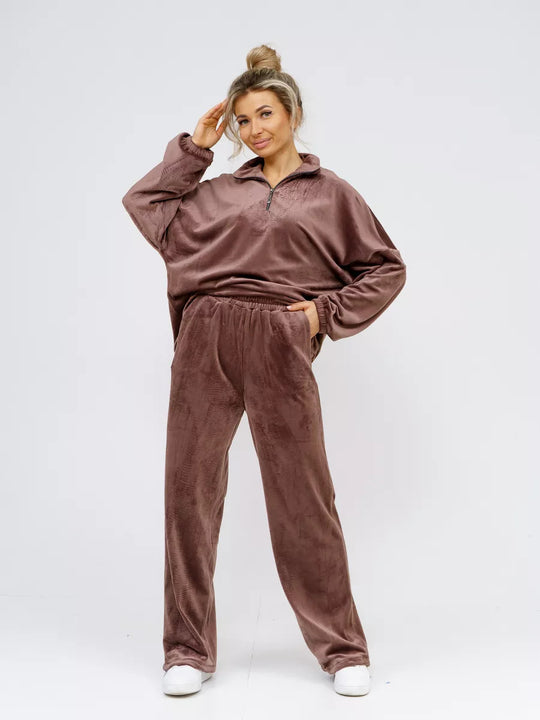 Damen samtiges zweiteiliges Lounge-Set mit Kapuzen-Halbzip und elastischer Bundhose Shop Nory