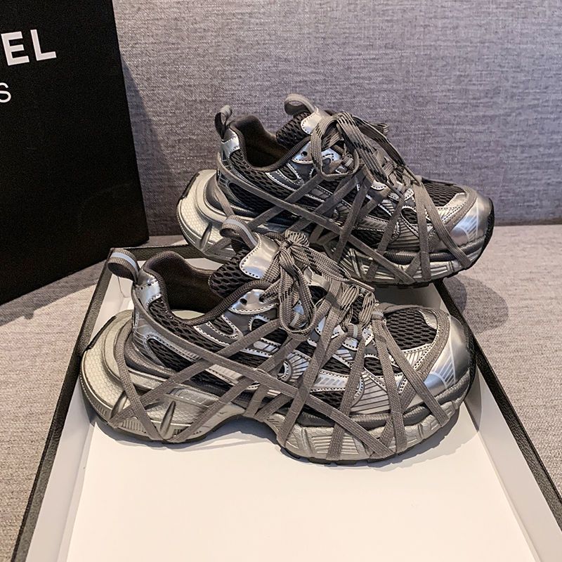 Damen Chunky-Sneaker mit mehrfachen Zier‑Riemen, atmungsaktivem Mesh und ergonomischer Plateau-Sohle Shop Nory