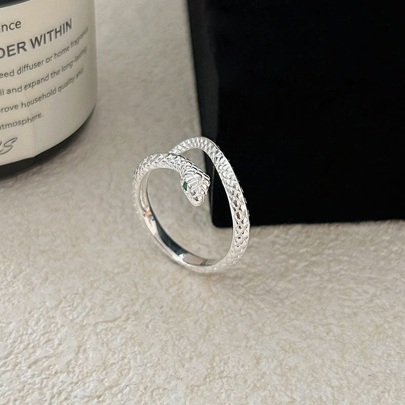 Damen ringförmiger Schmuck mit schlangenartigen Motiven Shop Nory