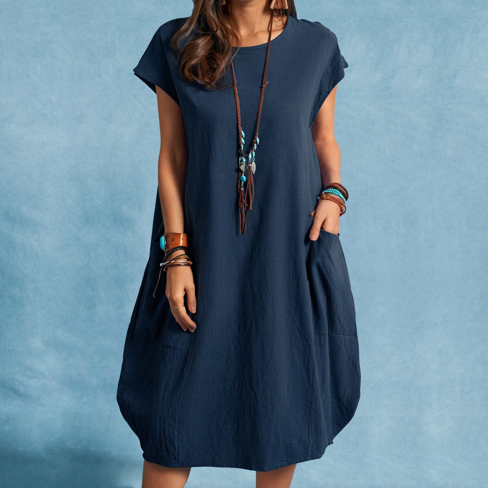 Damen luftiges Sommerkleid mit praktischen Taschen und modernem Schnitt