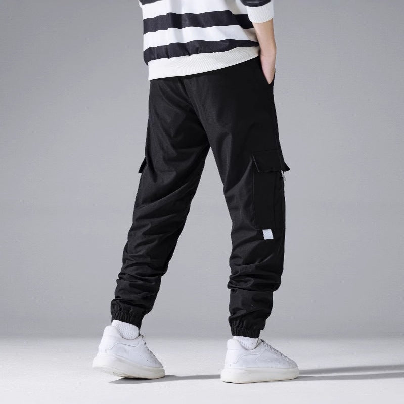 Herren Cargojogginghose mit Multifunktionstaschen, Tunnelzugbund & elastischen Beinabschlüssen Shop Nory