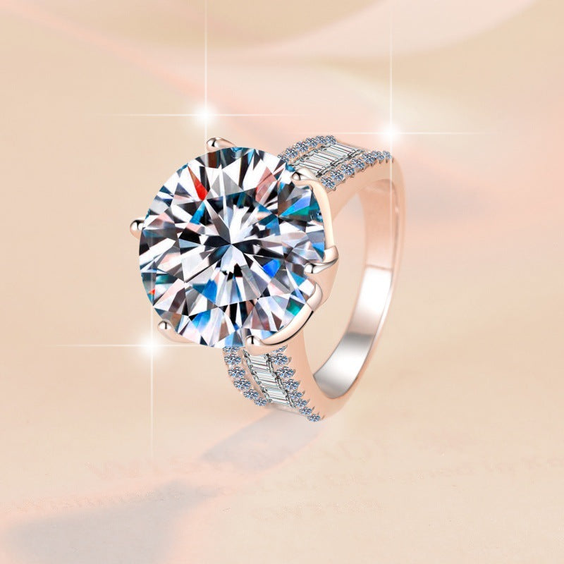 Damenring mit glitzerndem Hauptstein und kunstvollem Zirkonia-Besatz Shop Nory