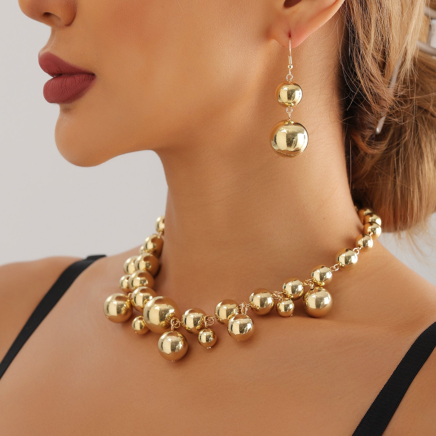 Damen Schmuckset mit gewagtem Perlen-Design Shop Nory