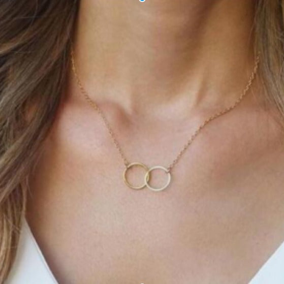 Damen Halskette mit doppeltem Ringdesign Shop Nory