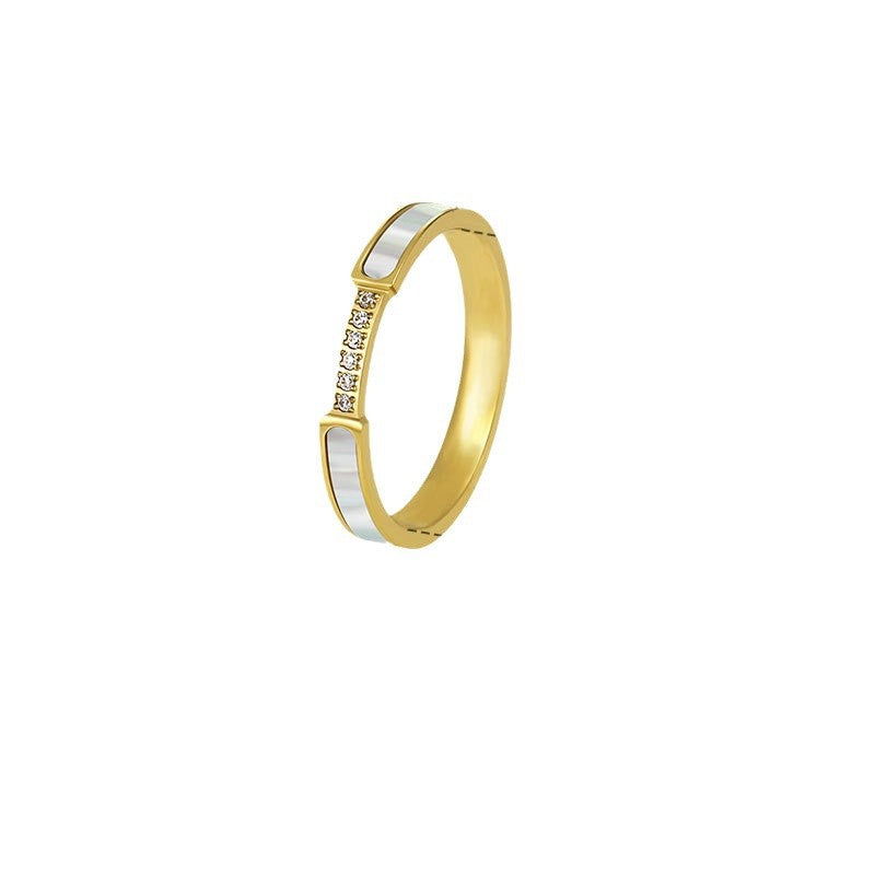 Damen eleganter Schmuckring mit funkelnden Zirkonia Shop Nory