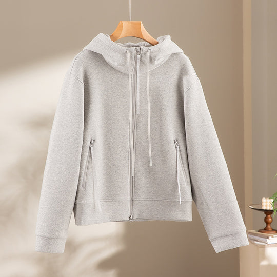 Damen weite French‑Terry Lounge-Sweatpant mit hohem Bund, Kordelzug und seitlichen Schlitzen Shop Nory