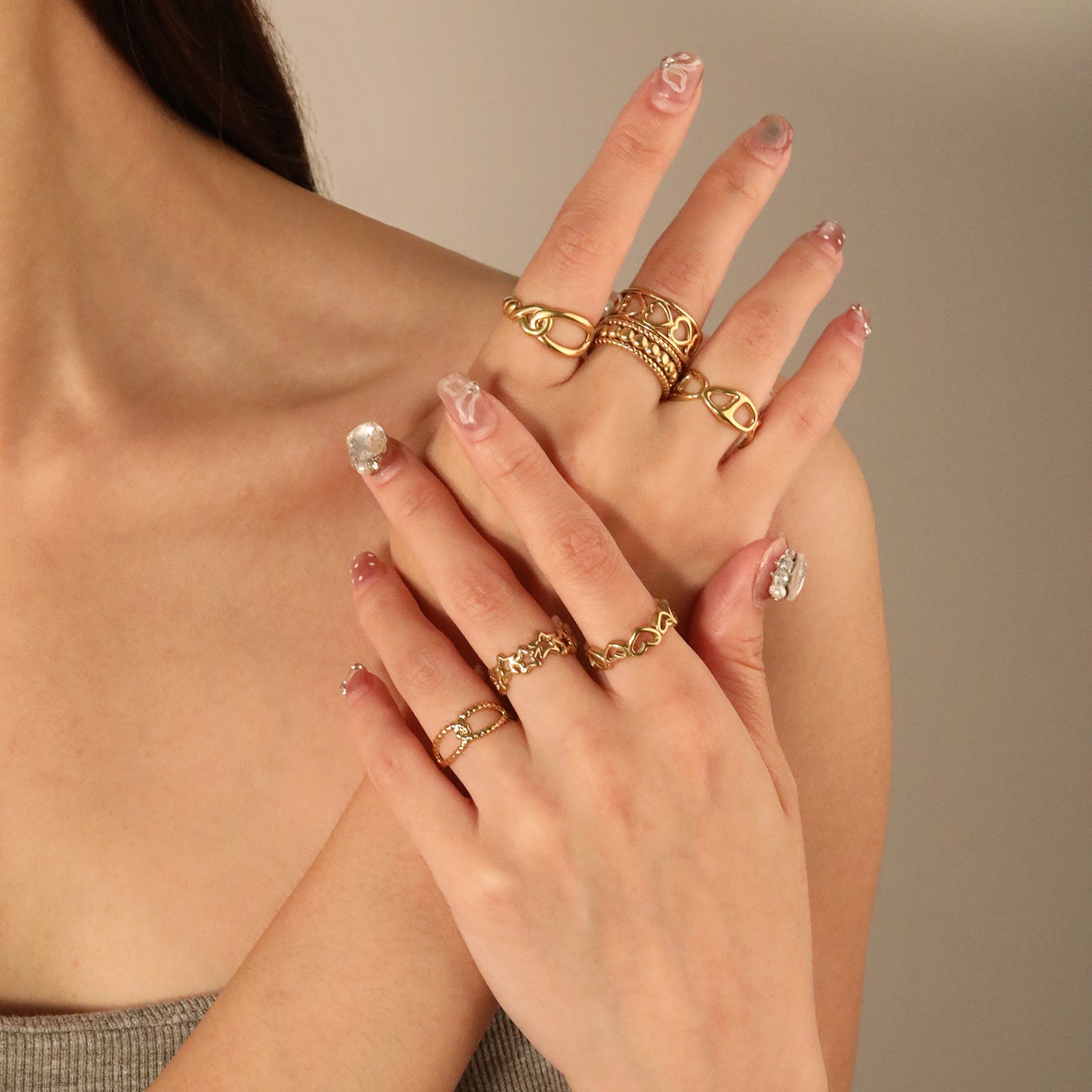 Damen Offenes Armband mit kunstvollem Perlenmotiv Shop Nory